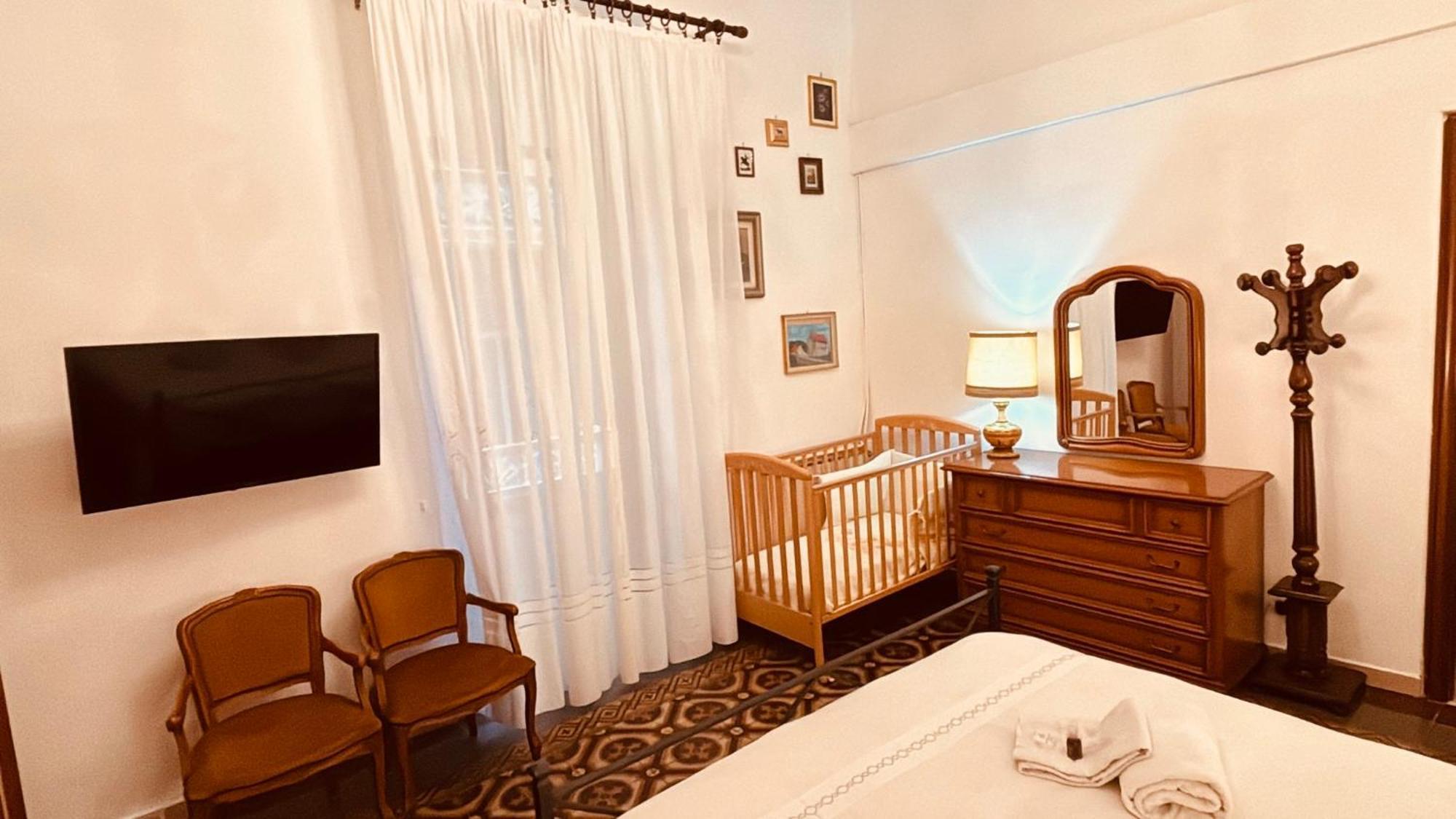 Appartamento Retro-Chic In Λα Σπέτσια Εξωτερικό φωτογραφία